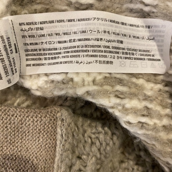 ABERCROMBIE & FITCH Wool Blend Fair Isle Nordic Cardigan Sweater Gray Pink S - Picture 15 of 16